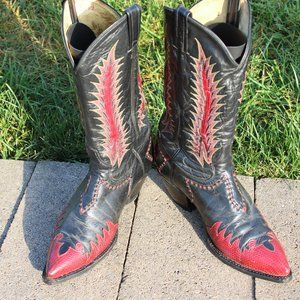 Tony Lama firewalker, men's cowboy boots. Black and red, size 9.5 D.